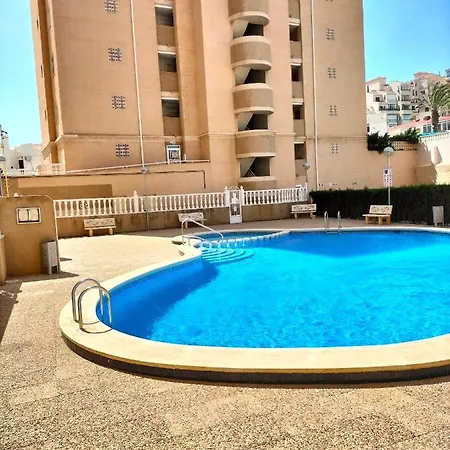 Lomas Del Mar Sobre El Mediterraneo * Торрев'єха